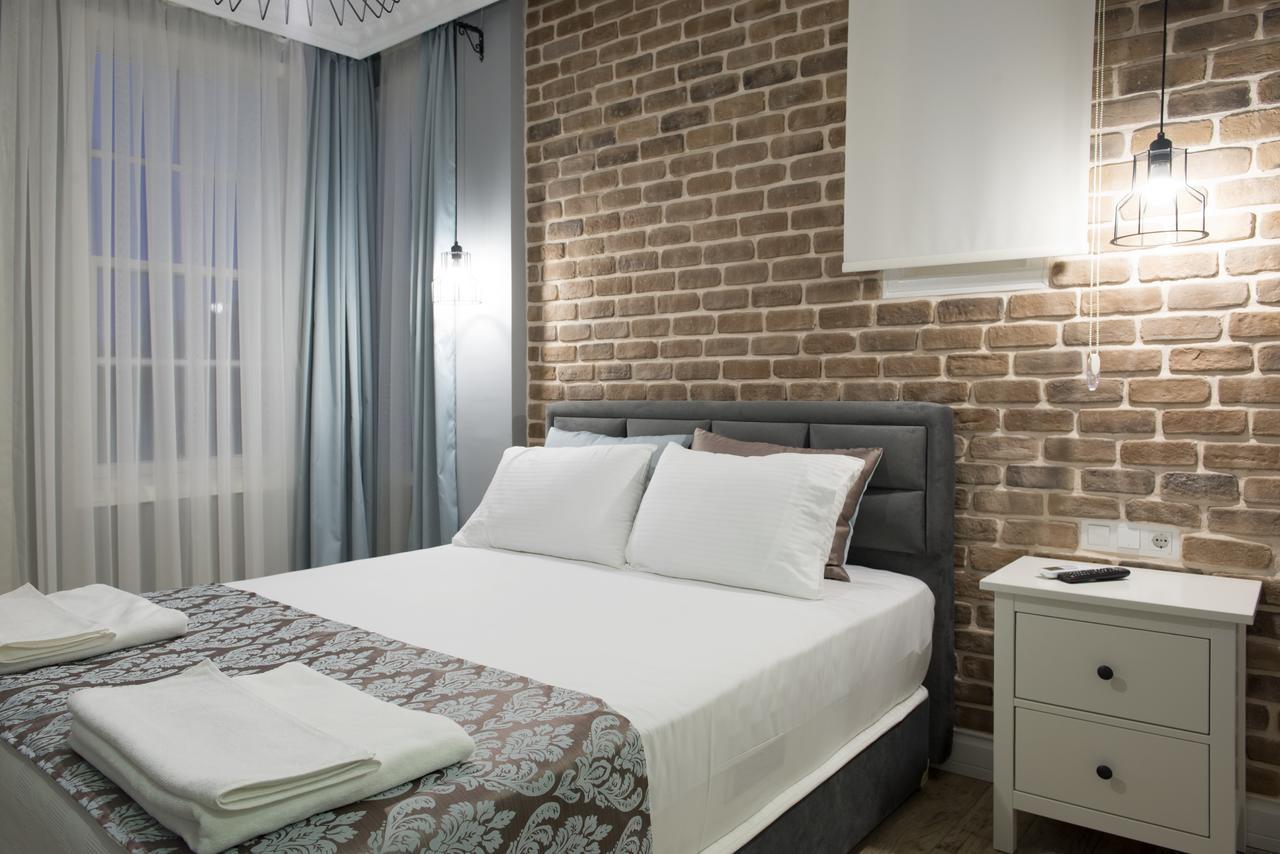 Luna Hotel Kaleici Antalya Bagian luar foto