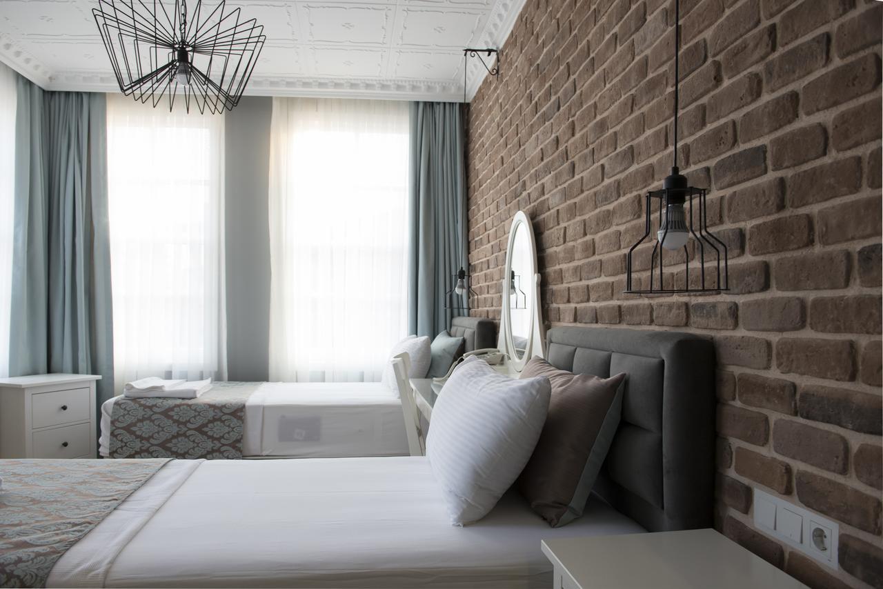 Luna Hotel Kaleici Antalya Bagian luar foto
