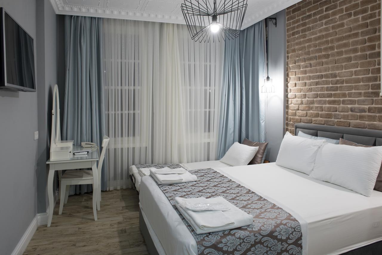 Luna Hotel Kaleici Antalya Bagian luar foto